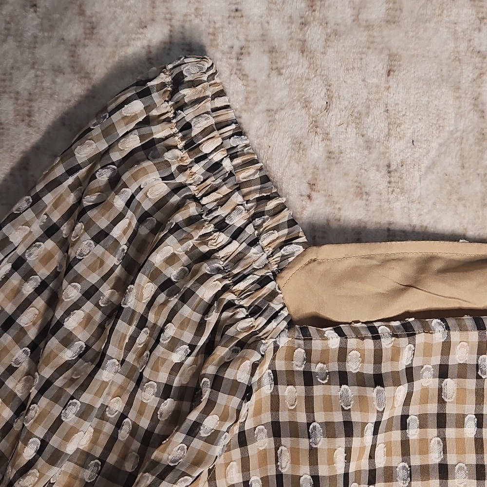 Ann Klein Plaid Popover With Side Slits In Bisqueware Light Coffee Combo - Picture 7 of 12